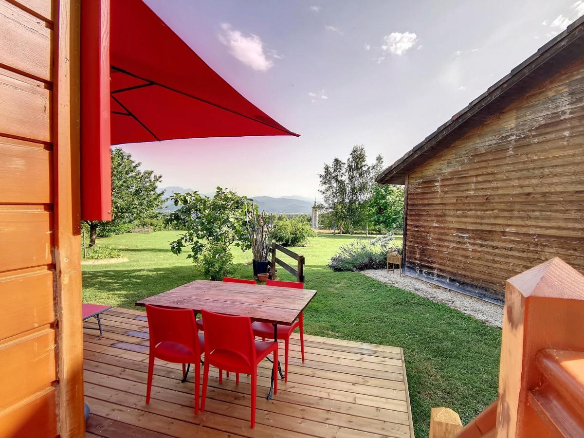 La Roulotte Du Cagire - 4 Pers - Pyrenees Guest House Villeneuve-de-Riviere Bagian luar foto